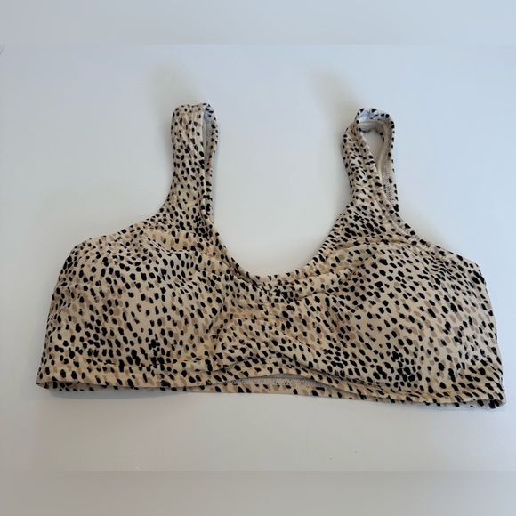 Hollister cheetah print swim top only size medium - Picture 1 of 4